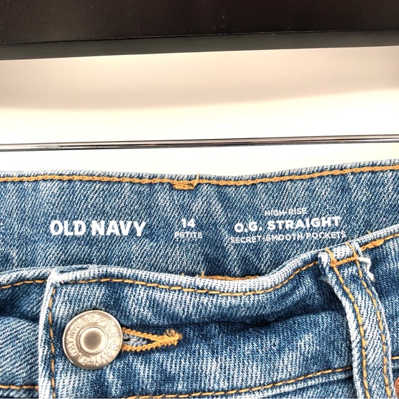 OLD NAVY High-Waisted OG Straight Cut-Off Jeans Alma 14P Women High Rise Raw Hem - Picture 4 of 8